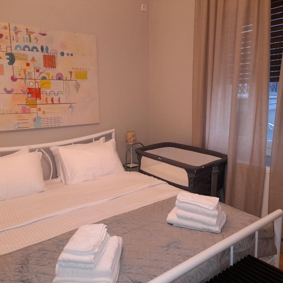 Living Life Apartment Komotini Esterno foto